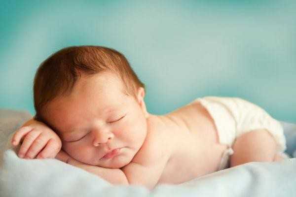 南京中国代生合法吗，宝宝睡觉爱出汗是什么原因（孩子出汗的5个原因）
